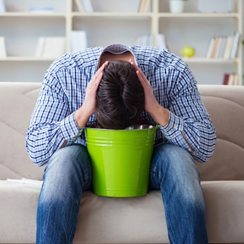 Should You Go to the ER if You're Vomiting? The Emergency Center San Antonio TX